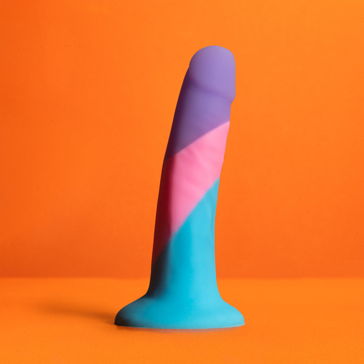 Avant D15 Vision Of Love Unique Artisanal Toys